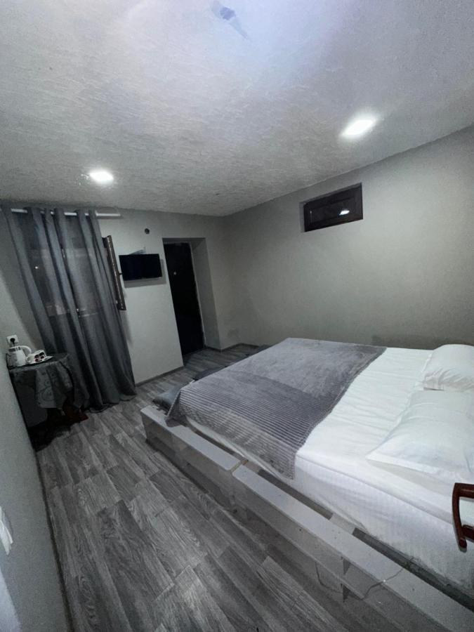 Positive Hotel Borjomi Exterior photo