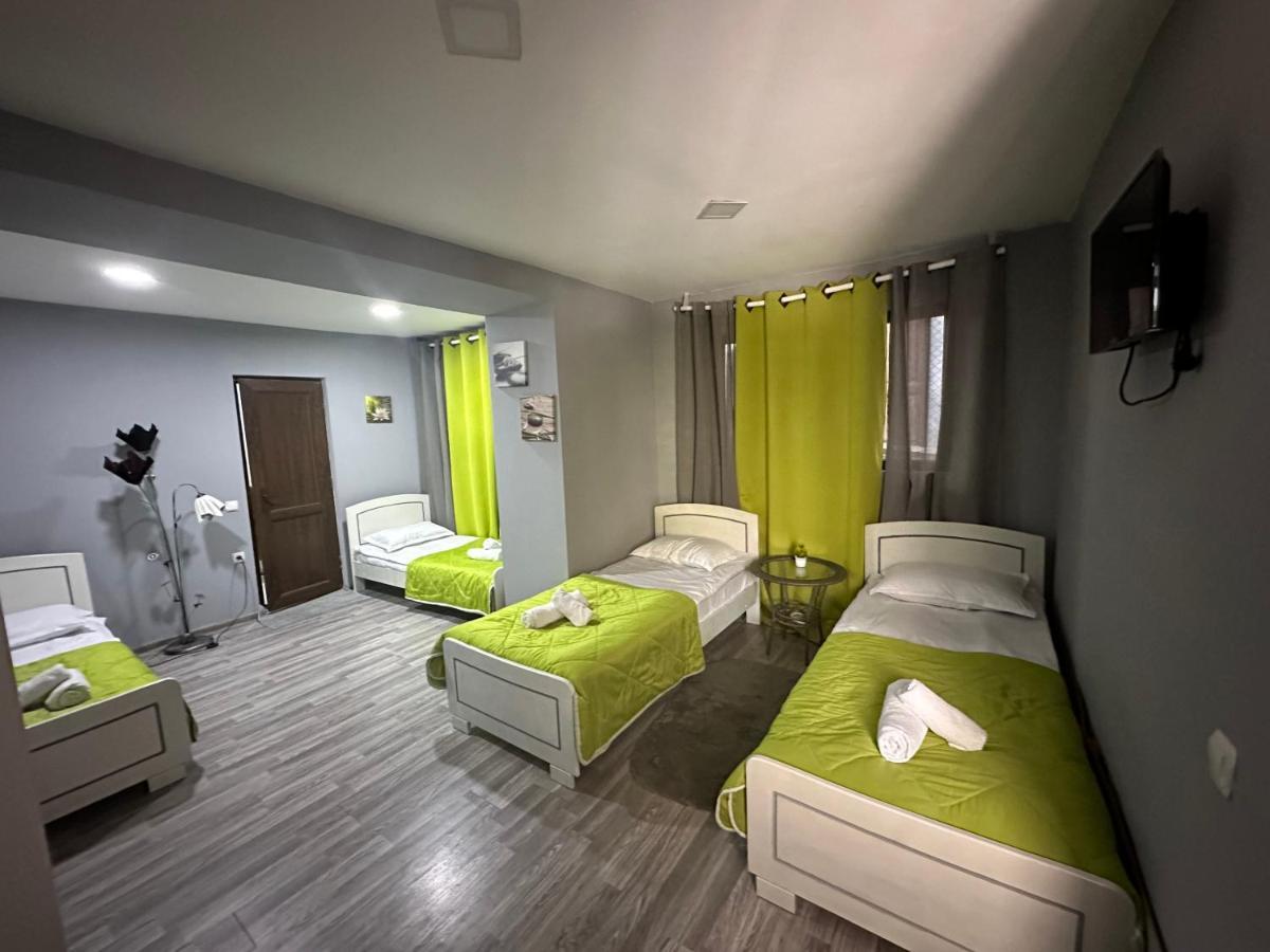 Positive Hotel Borjomi Exterior photo
